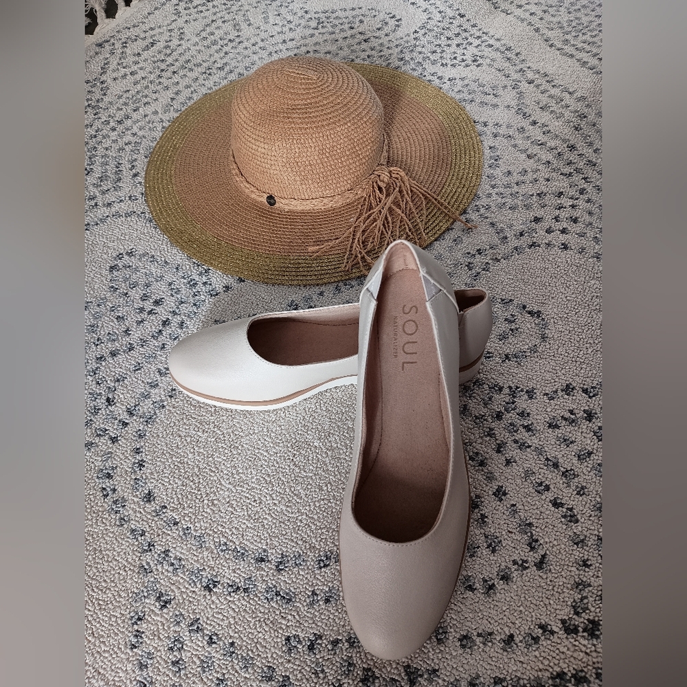 SOUL Naturalizer Cream Flats Minimalist Design
